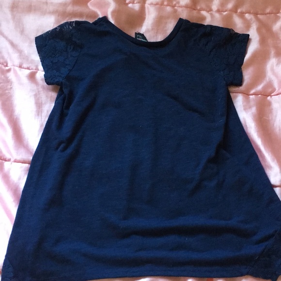 Girls tee shirt - Picture 2 of 3